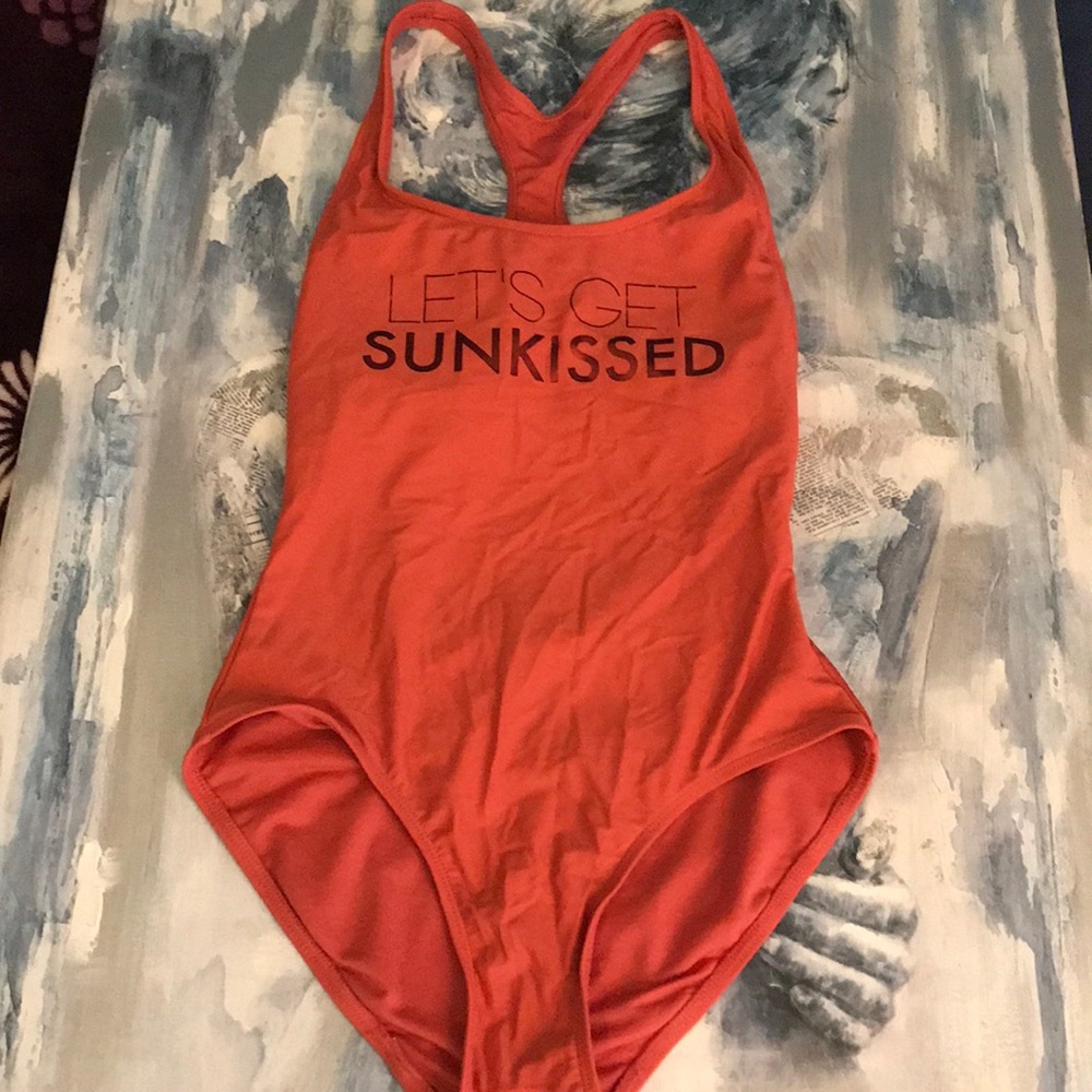 Bathing suit